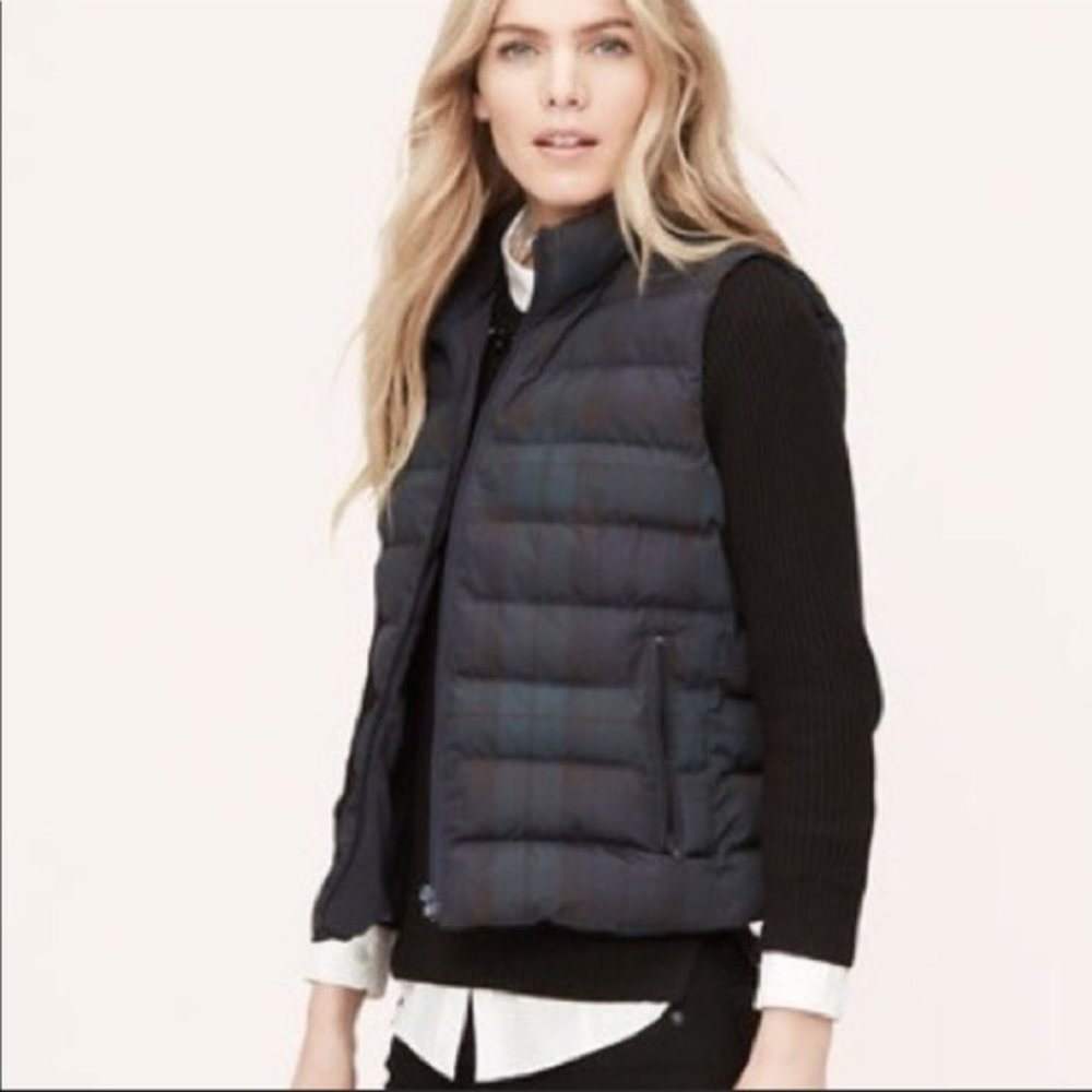 Colebrook Tartan Plaid Navy & Green Puffer Vest